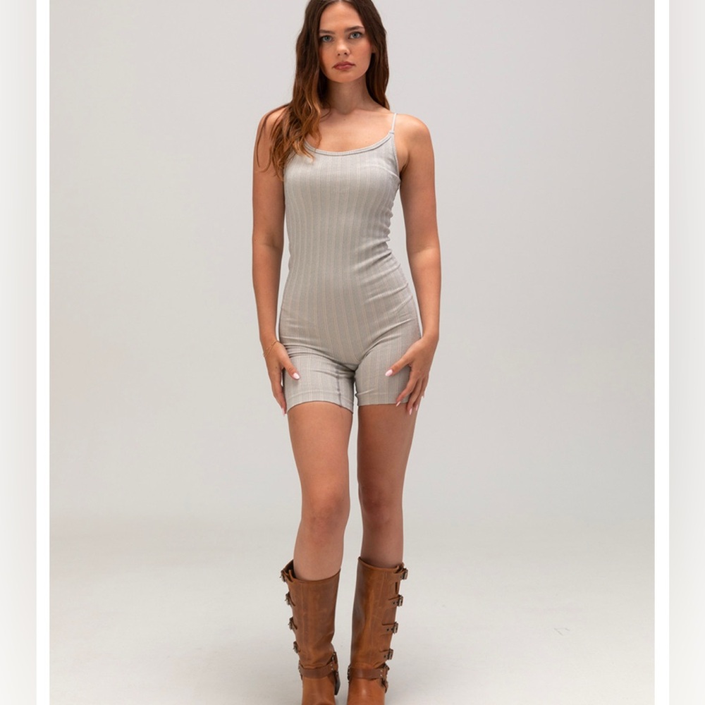 Noisy may Jumpsuit 'CORA' in Grey